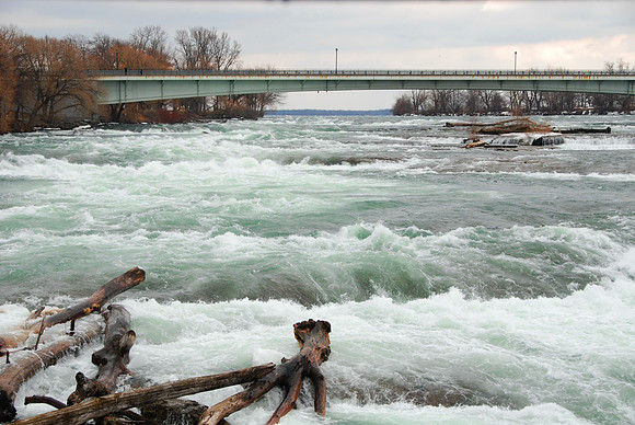 Niagara Falls, NY